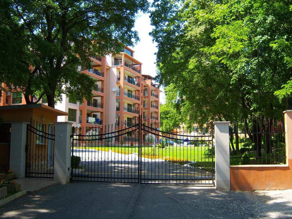 Luxury Sunrise Complex Apartment Golden Sands Exterior foto